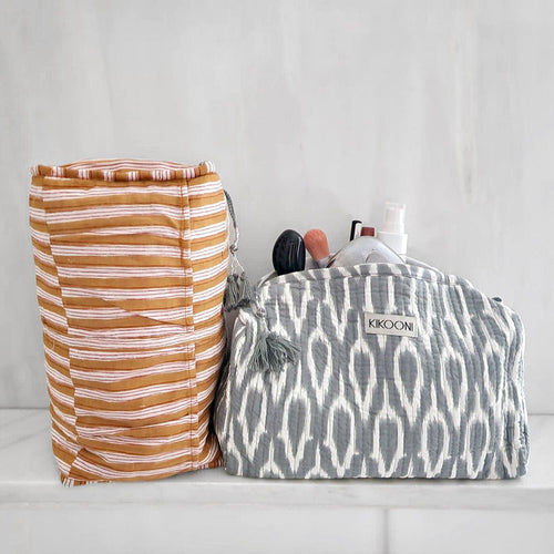 Trousse maquillage fait-main "Positive Grey"
